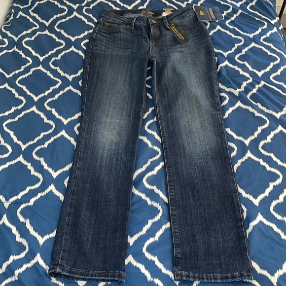 Lee Jeans Bewitched 4 Short NWT - Picture 5 of 17